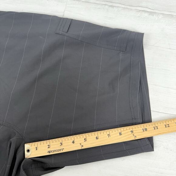 O'Neill Crossover Shorts Men 40 Black Hybrid Quick Dry Hike Pockets Surf Outdoor - Picture 13 of 14